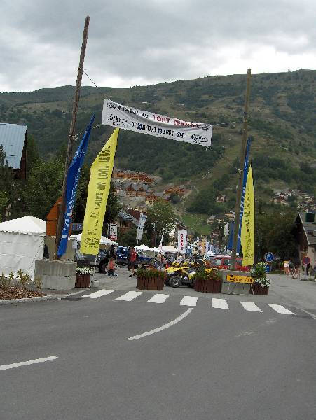 1  Valloire foire 4x4 jeudi 25 Aout.JPG